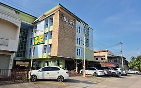 ชลนที เรสซิเด้นซ์